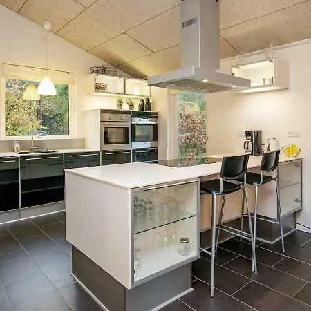 Luxurious Holiday In Hals With Sauna Øster Melholt
